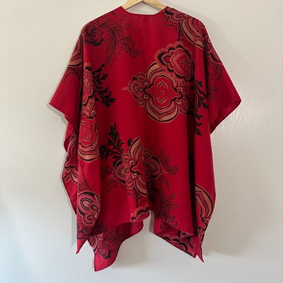 Chico's Womens Open-Front Ruana Red Black Paisley Jacquard Wrap Shawl Poncho OS - Picture 5 of 5